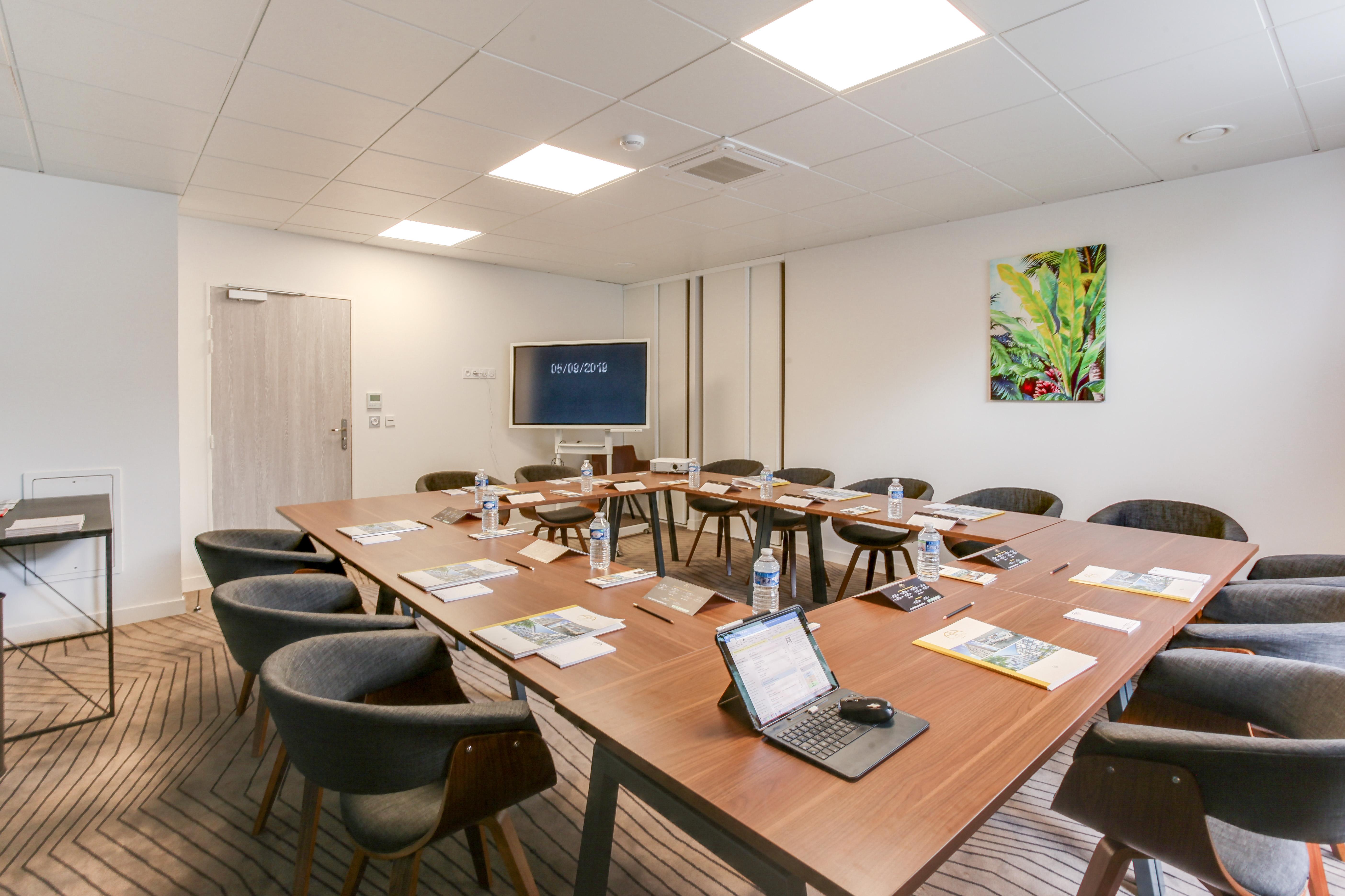 All Suites Appart Hotel Massy Palaiseau Luaran gambar