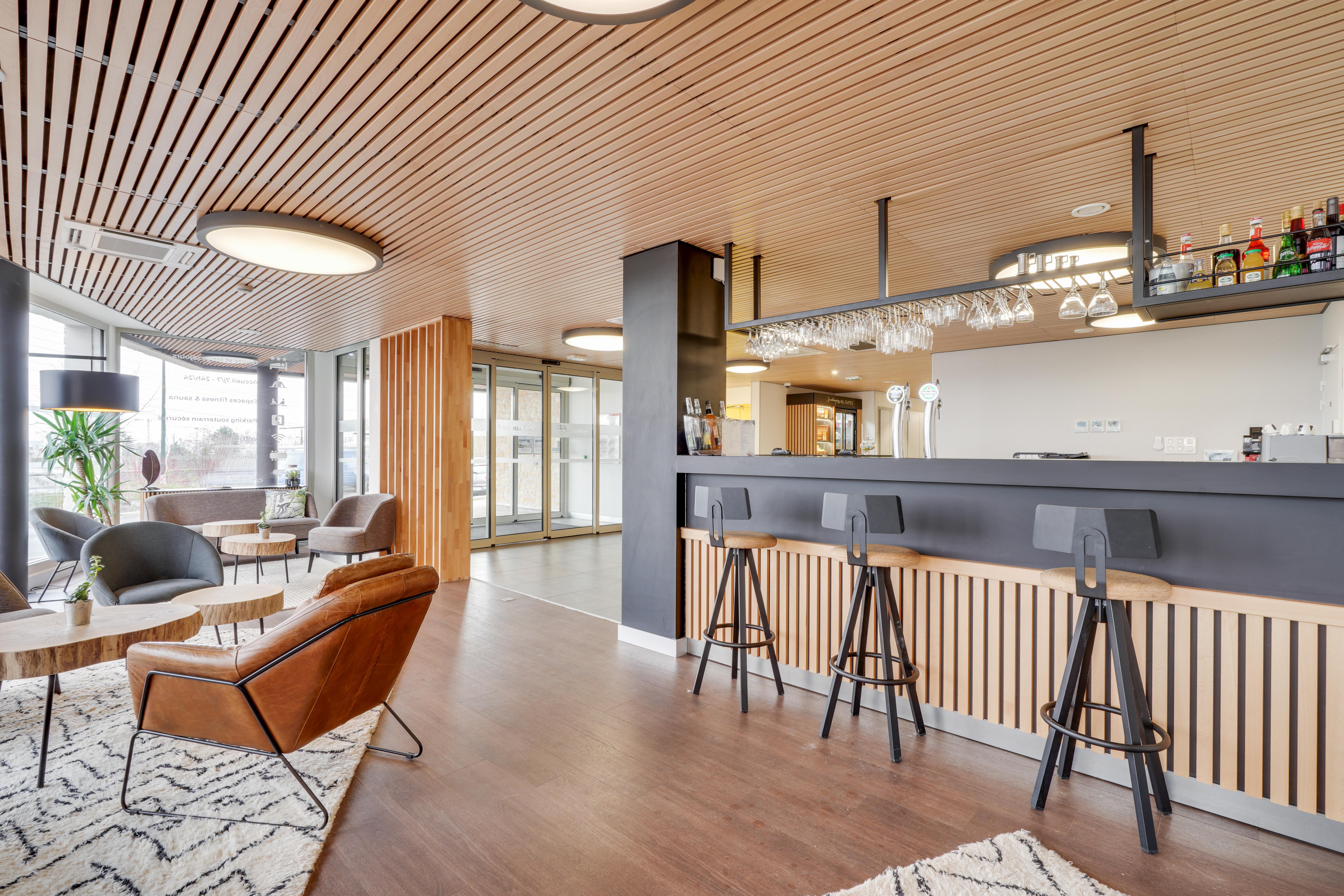 All Suites Appart Hotel Massy Palaiseau Luaran gambar